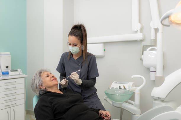 Best Mobile Emergency Dentist in Christopher, IL